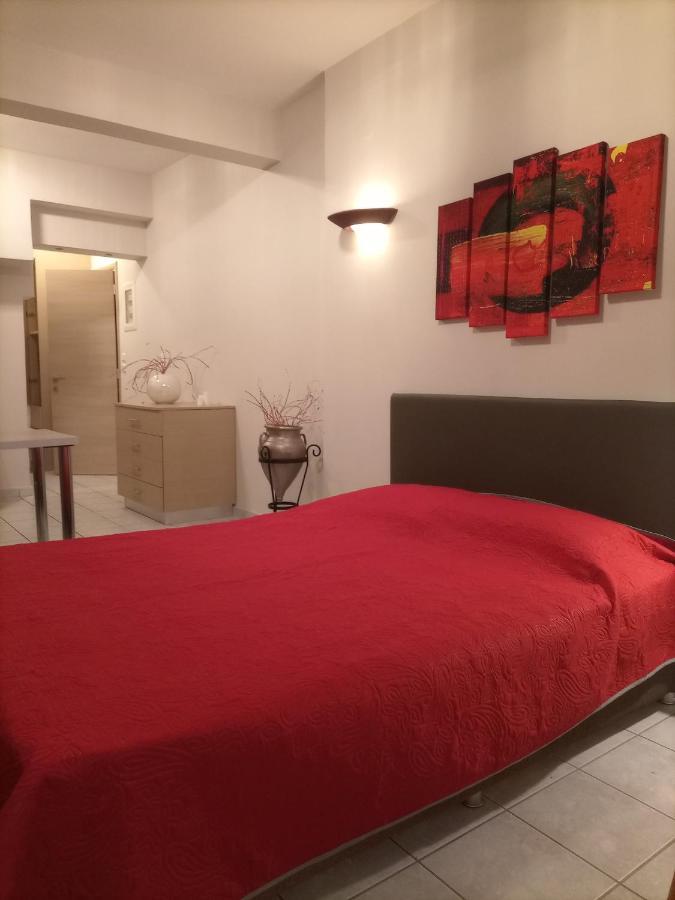 Lilac Studio Apartment Kavala Exterior photo